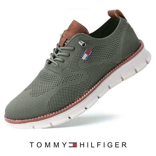Zapatos ortopédicos modernos con malla